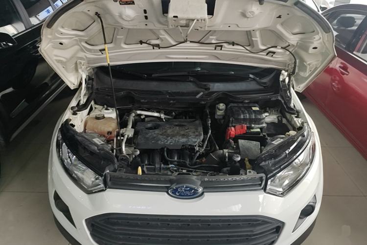 Used Ford EcoSport 2017 1.5L Manual Comfort Model Engine Bay