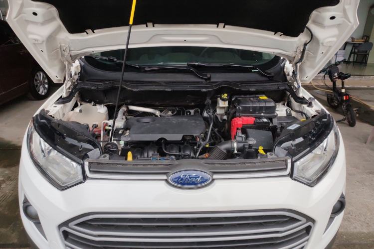 Used Ford EcoSport 2017 1.5L Automatic Trend Model Engine Bay