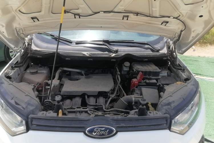 Used Ford EcoSport 2017 1.5L Manual Comfort Model Engine Bay