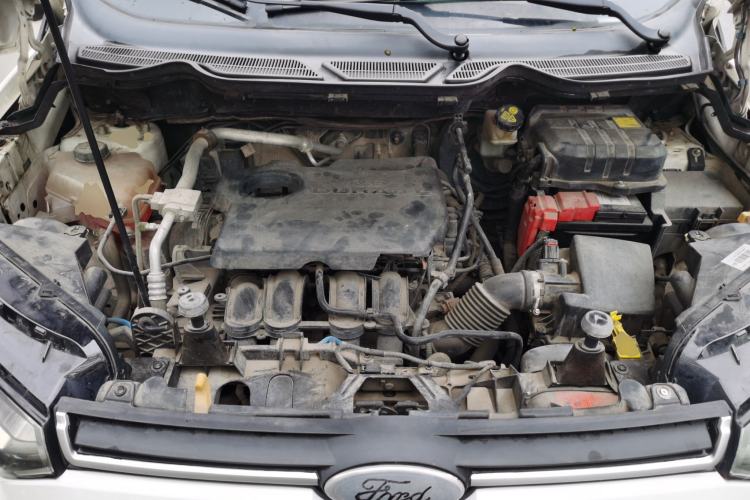 Used Ford EcoSport 2017 1.5L Manual Comfort Model Engine Bay