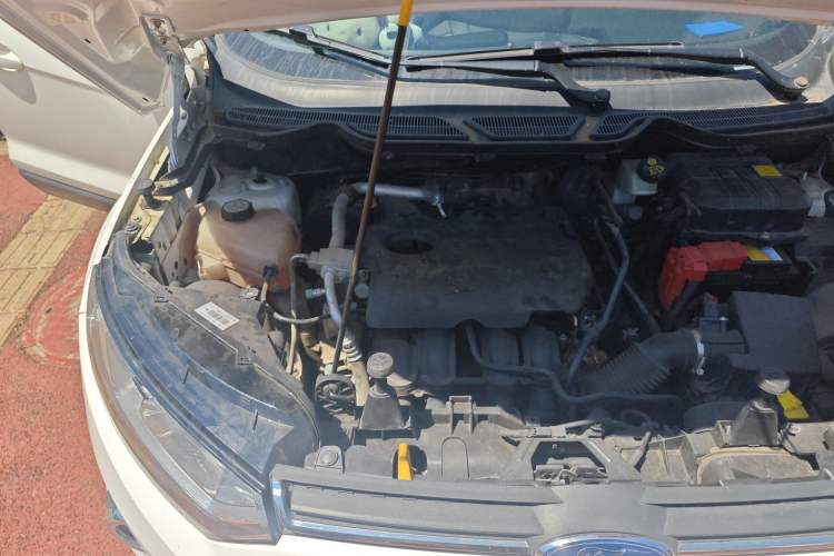 Used Ford EcoSport 2017 1.5L Automatic Prestige Model Engine Bay Right