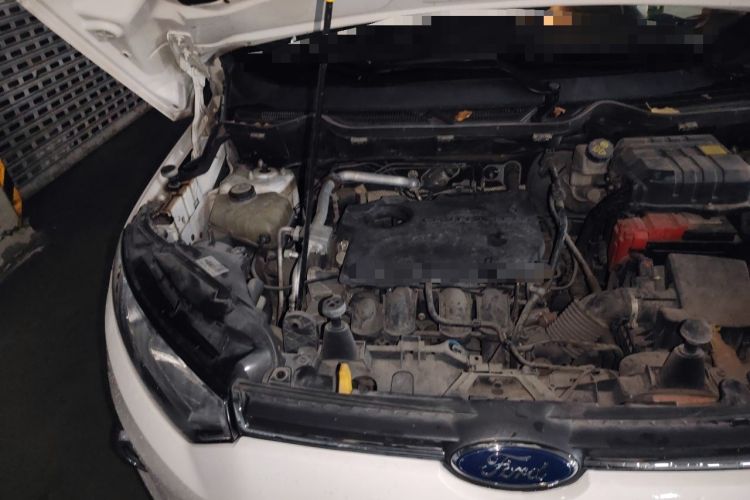 Used Ford EcoSport 2017 1.5L Automatic Prestige Model Engine Bay Right
