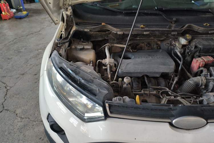 Used Ford EcoSport 2017 1.5L Manual Fashion Model Engine Bay Right