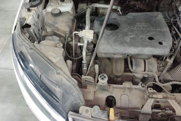 Used Ford EcoSport 2017 1.5L Automatic Prestige Model Engine Bay Right