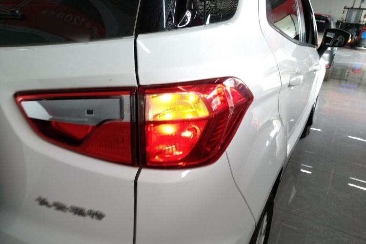 Used Ford EcoSport 2017 1.5L Automatic Trend Model Exterior 3