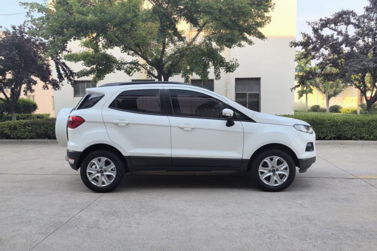 Used Ford EcoSport 2017 1.5L Automatic Trend Model Exterior 4