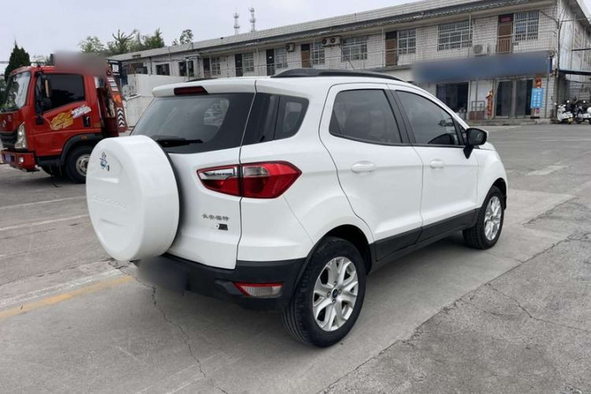 Used Ford EcoSport 2017 1.5L Automatic Trend Model Exterior 5