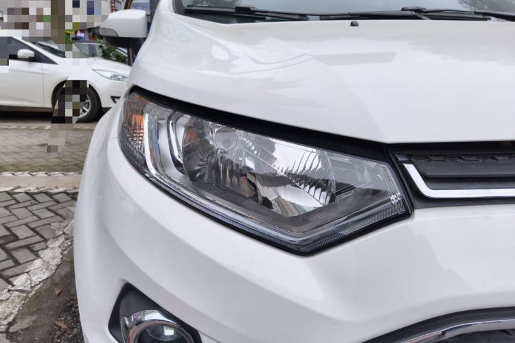 Used Ford EcoSport 2017 1.5L Manual Luxury Model Exterior 6