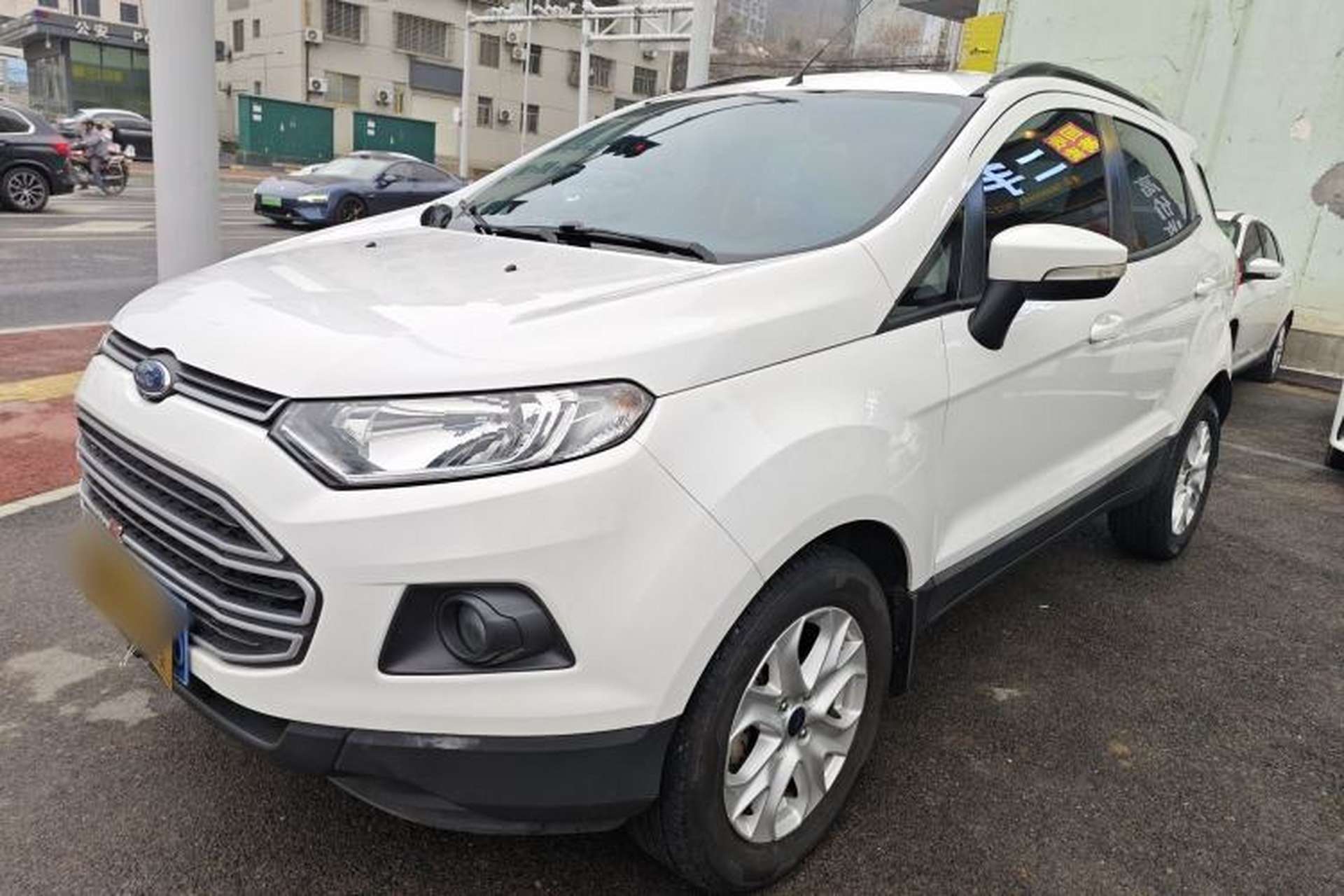 Used Ford EcoSport 2017 1.5L Manual Fashion Model Front Left 45 Deg