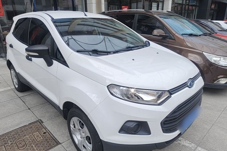 Used Ford EcoSport 2017 1.5L Manual Comfort Model Front Right 45 Deg