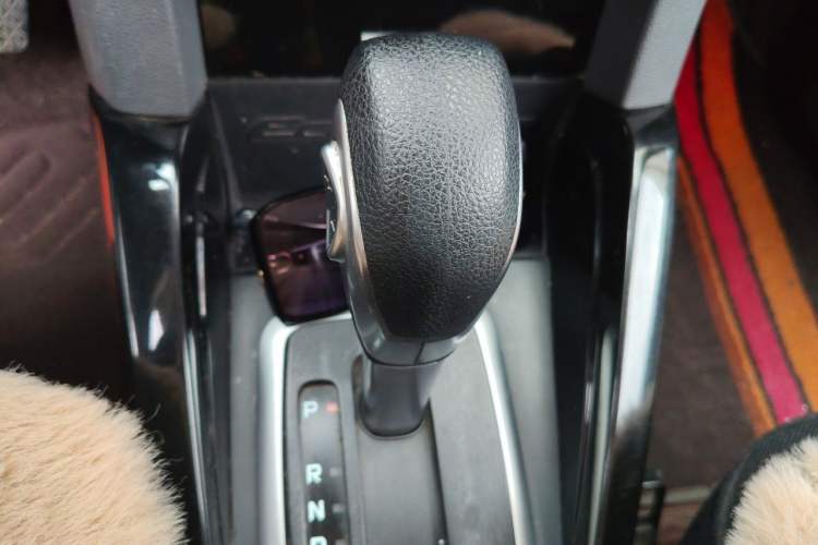 Used Ford EcoSport 2017 1.5L Automatic Prestige Model Gear Lever
