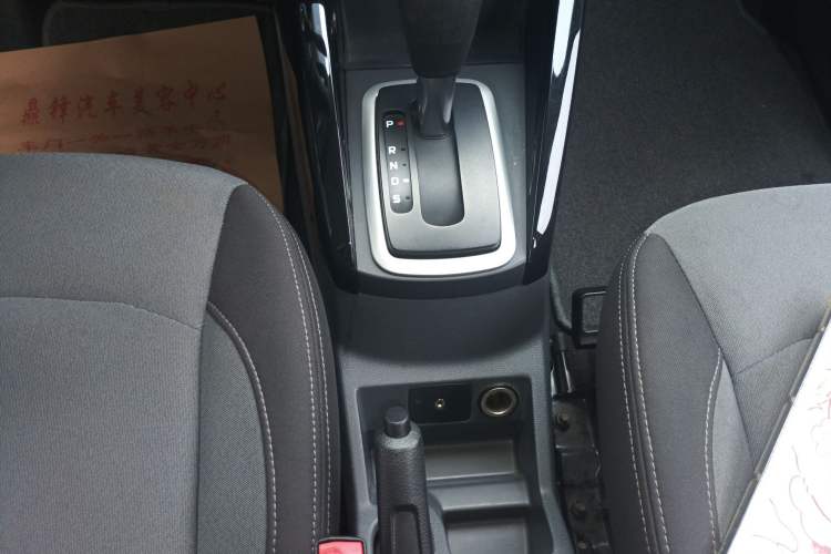 Used Ford EcoSport 2017 1.5L Automatic Trend Model Gear Lever