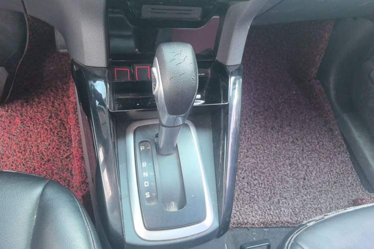 Used Ford EcoSport 2017 1.5L Automatic Trend Model Gear Lever