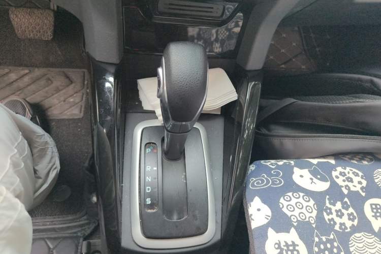 Used Ford EcoSport 2017 1.5L Automatic Trend Model Gear Lever