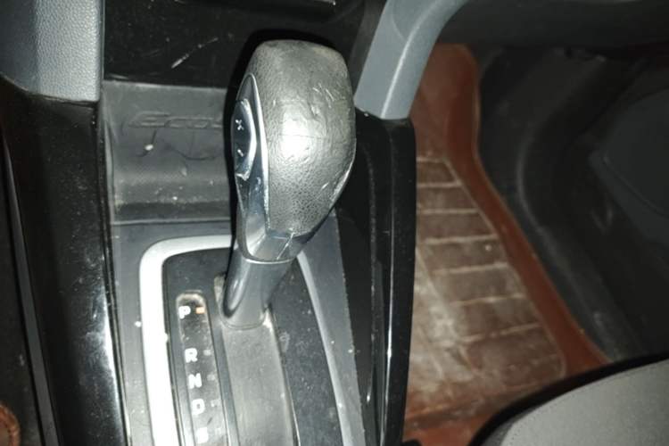 Used Ford EcoSport 2017 1.5L Automatic Trend Model Gear Lever