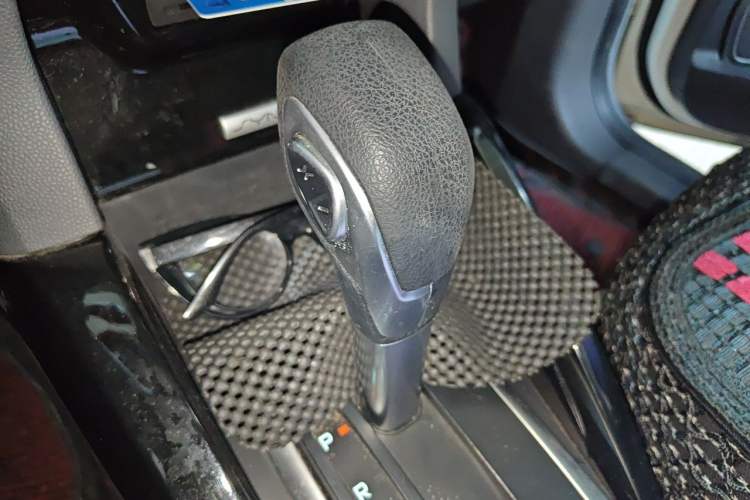 Used Ford EcoSport 2017 1.5L Automatic Prestige Model Gear Lever