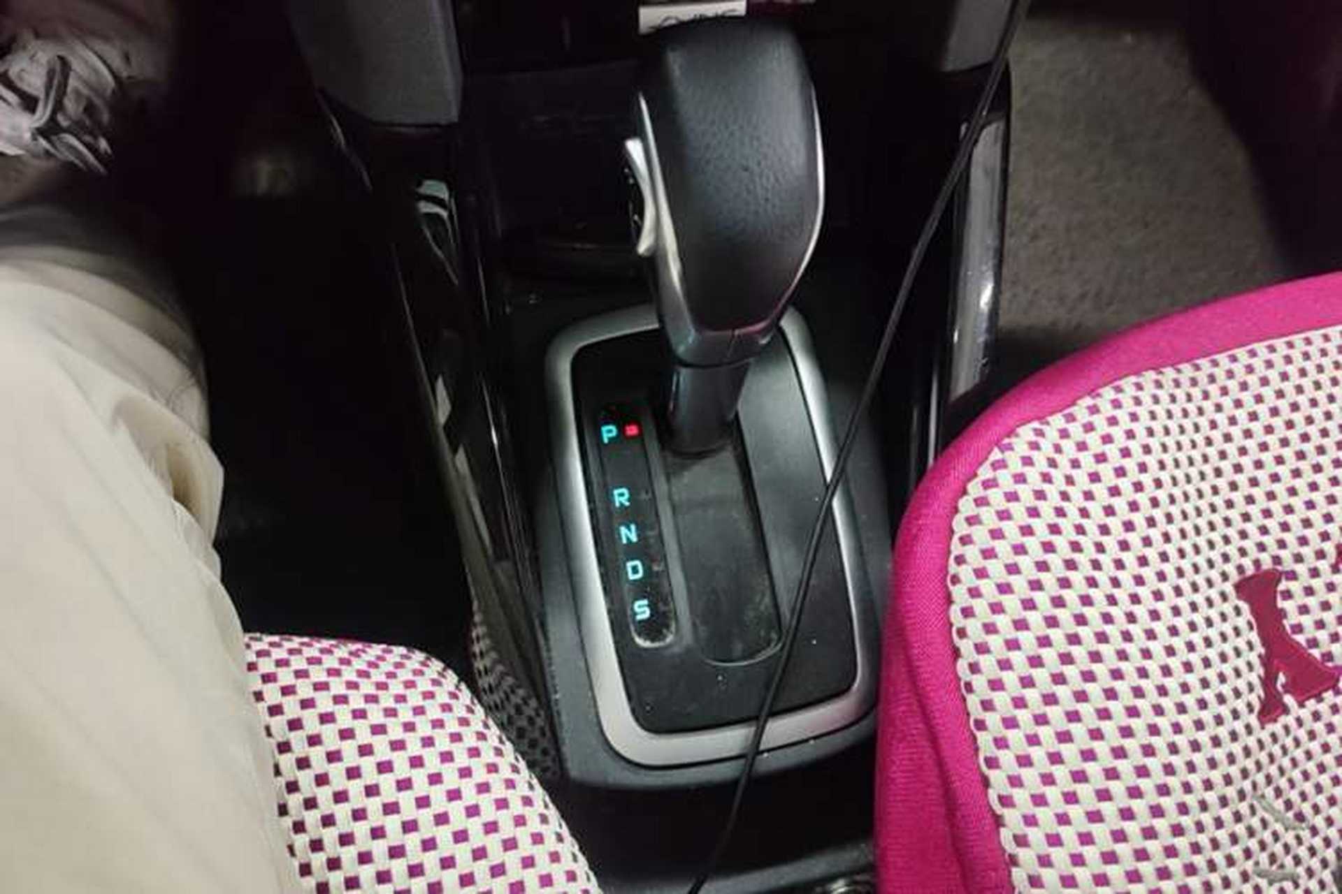 Used Ford EcoSport 2017 1.5L Automatic Prestige Model Gear Lever