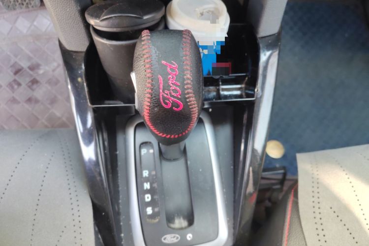 Used Ford EcoSport 2017 1.5L Automatic Prestige Model Gear Lever
