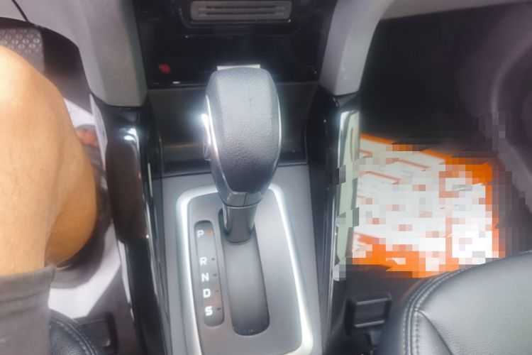 Used Ford EcoSport 2017 1.5L Automatic Prestige Model Gear Lever
