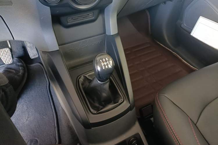 Used Ford EcoSport 2017 1.5L Manual Comfort Model Gear Lever