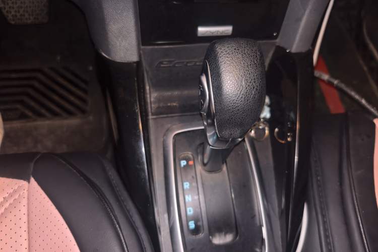 Used Ford EcoSport 2017 1.5L Automatic Prestige Model Gear Lever