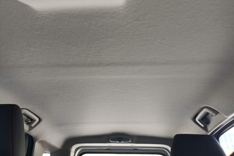 Used Ford EcoSport 2017 1.5L Manual Comfort Model Headliner