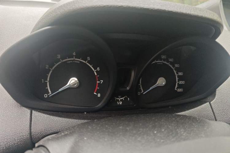 Used Ford EcoSport 2017 1.5L Automatic Trend Model Instrument Cluster