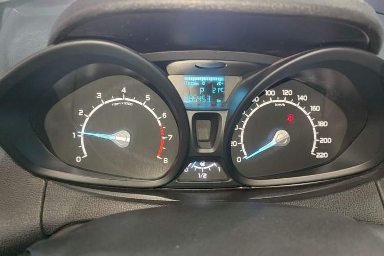 Used Ford EcoSport 2017 1.5L Automatic Trend Model Instrument Cluster