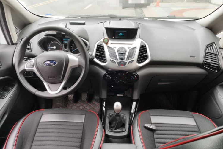 Used Ford EcoSport 2017 1.5L Manual Luxury Model Interior 2