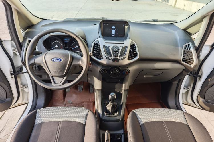Used Ford EcoSport 2017 1.5L Manual Comfort Model Interior 3