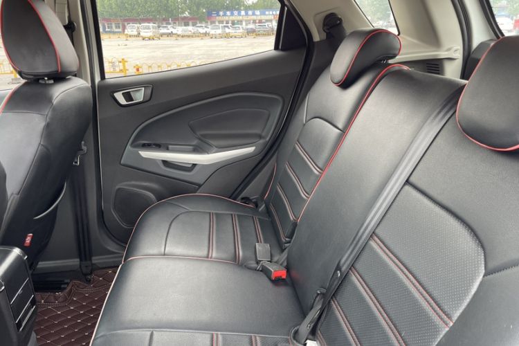 Used Ford EcoSport 2017 1.5L Automatic Trend Model Interior 6