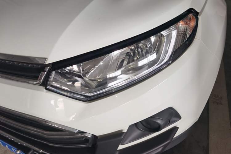 Used Ford EcoSport 2017 1.5L Automatic Trend Model Left Front Headlight