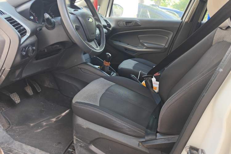 Used Ford EcoSport 2017 1.5L Manual Comfort Model Left Front Seat