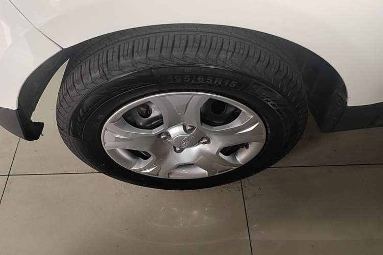 Used Ford EcoSport 2017 1.5L Manual Comfort Model Left Front Wheel Hub