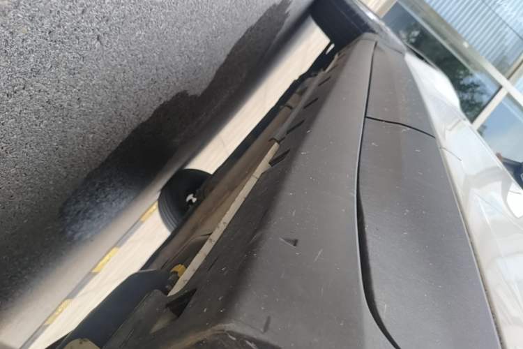 Used Ford EcoSport 2017 1.5L Manual Comfort Model Left Side Sill