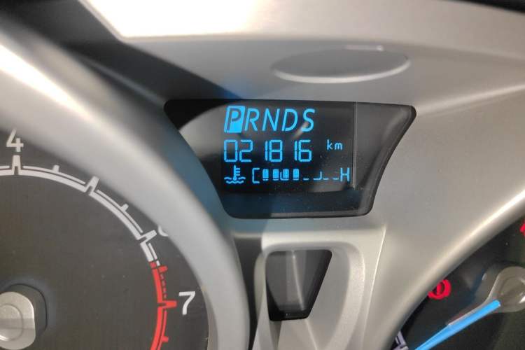 Used Ford EcoSport 2017 1.5L Automatic Prestige Model Odometer Close Up