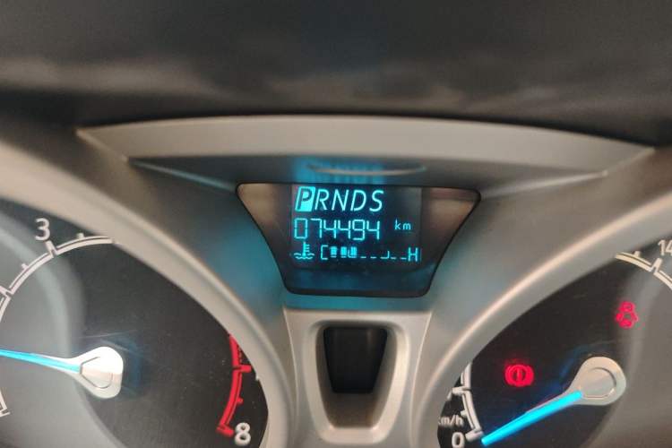 Used Ford EcoSport 2017 1.5L Automatic Prestige Model Odometer Close Up