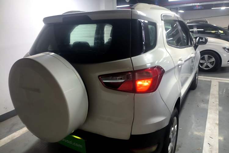 Used Ford EcoSport 2017 1.5L Manual Comfort Model Rear Right 45 Deg