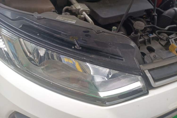 Used Ford EcoSport 2017 1.5L Automatic Trend Model Right Front Headlight