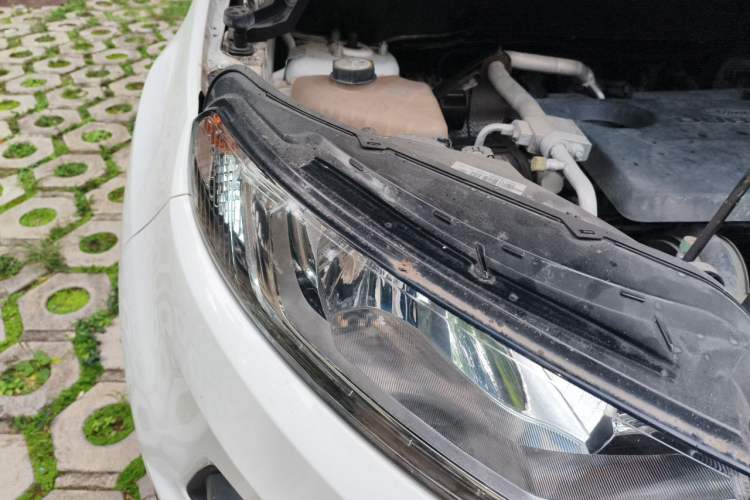 Used Ford EcoSport 2017 1.5L Automatic Trend Model Right Front Headlight