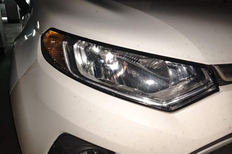 Used Ford EcoSport 2017 1.5L Automatic Trend Model Right Front Headlight