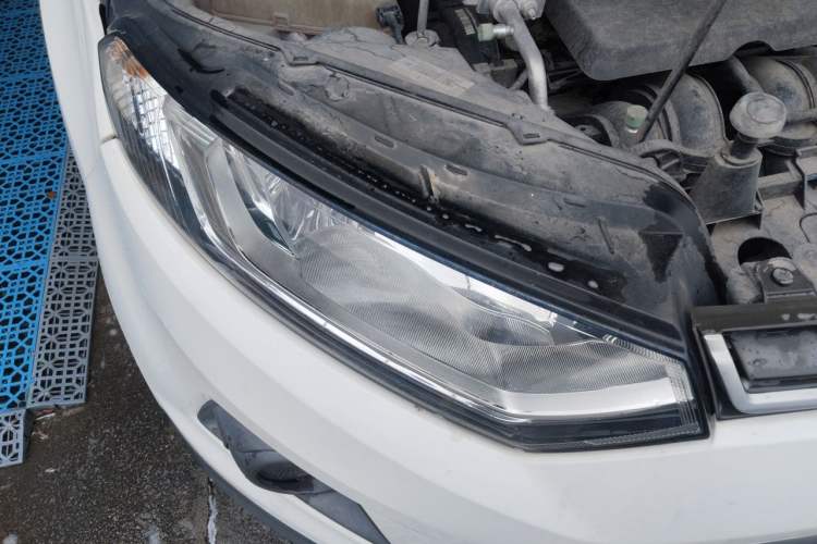 Used Ford EcoSport 2017 1.5L Automatic Trend Model Right Front Headlight