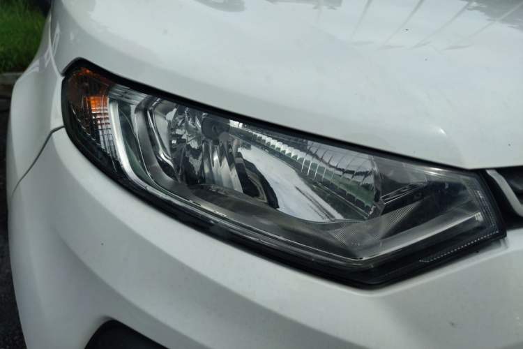 Used Ford EcoSport 2017 1.5L Automatic Trend Model Right Front Headlight