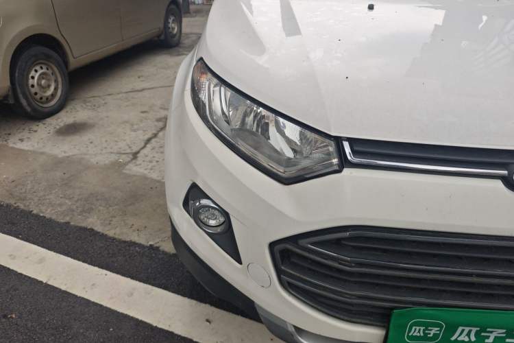 Used Ford EcoSport 2017 1.5L Automatic Prestige Model Right Front Headlight
