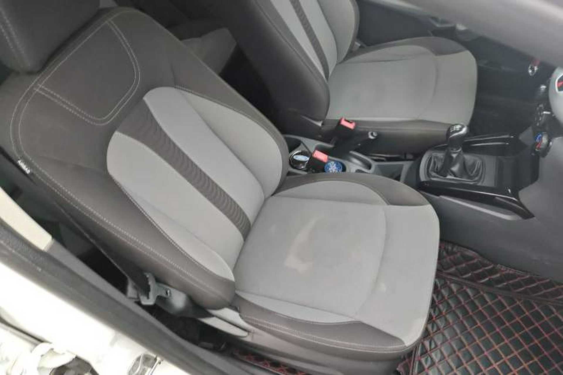 Used Ford EcoSport 2017 1.5L Manual Fashion Model Right Front Seat