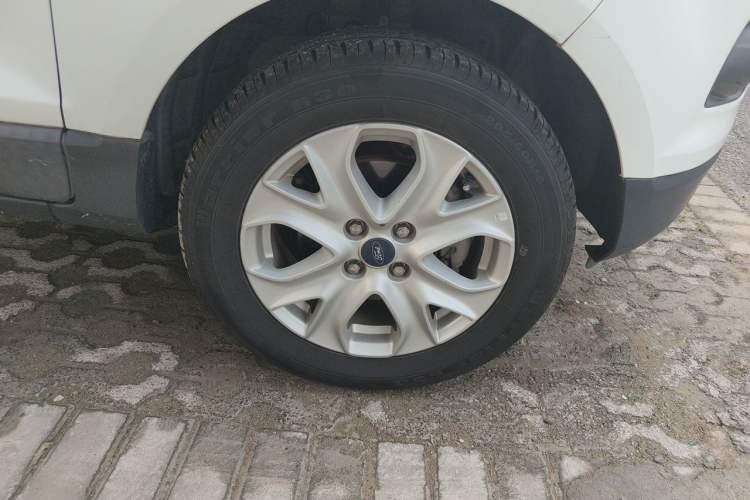 Used Ford EcoSport 2017 1.5L Automatic Trend Model Right Front Wheel Hub
