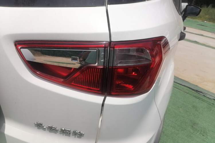 Used Ford EcoSport 2017 1.5L Manual Comfort Model Right Rear Taillight