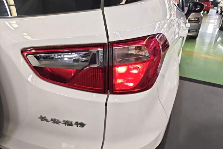 Used Ford EcoSport 2017 1.5L Automatic Trend Model Right Rear Taillight
