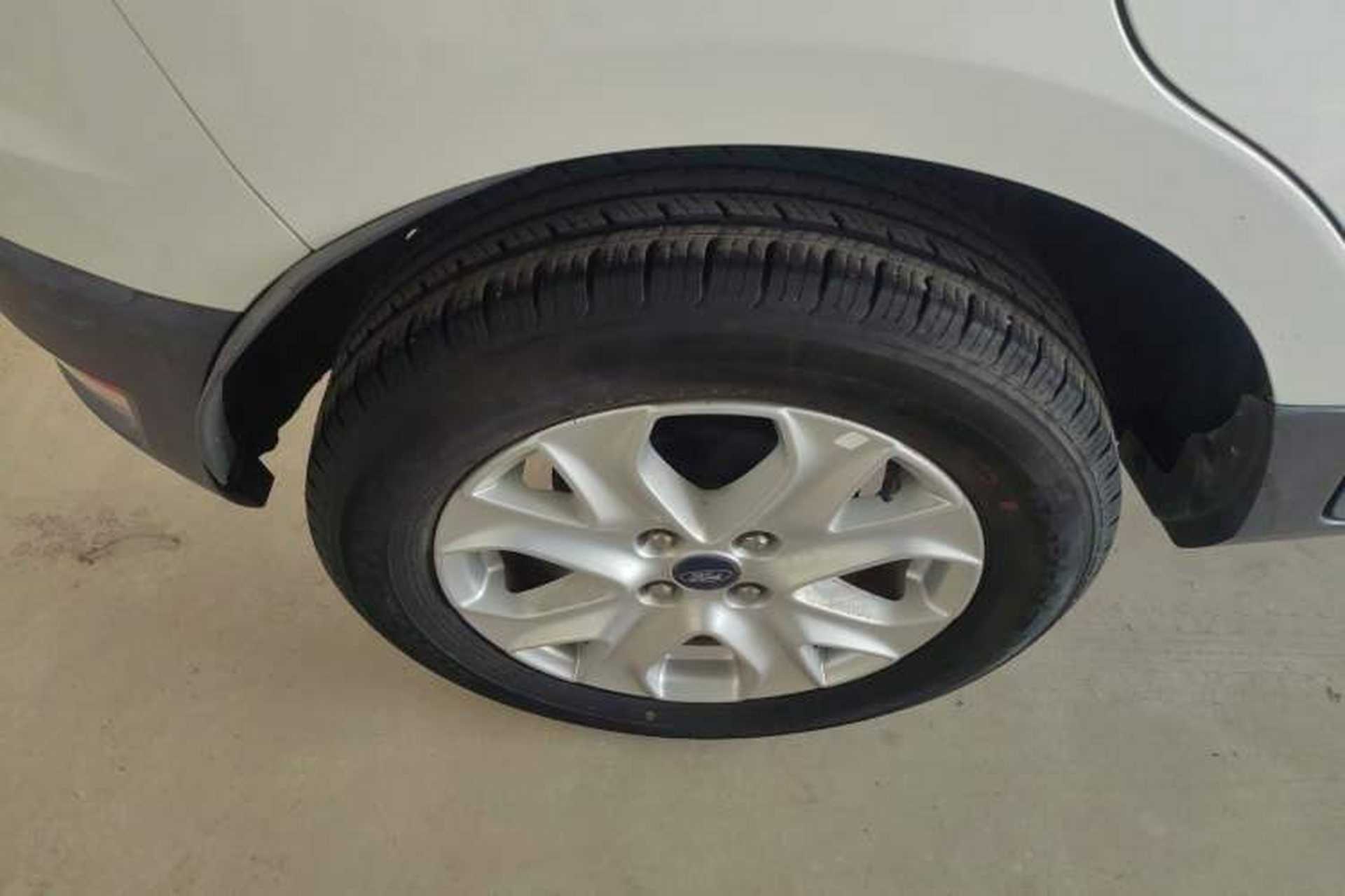 Used Ford EcoSport 2017 1.5L Automatic Trend Model Right Rear Wheel Hub