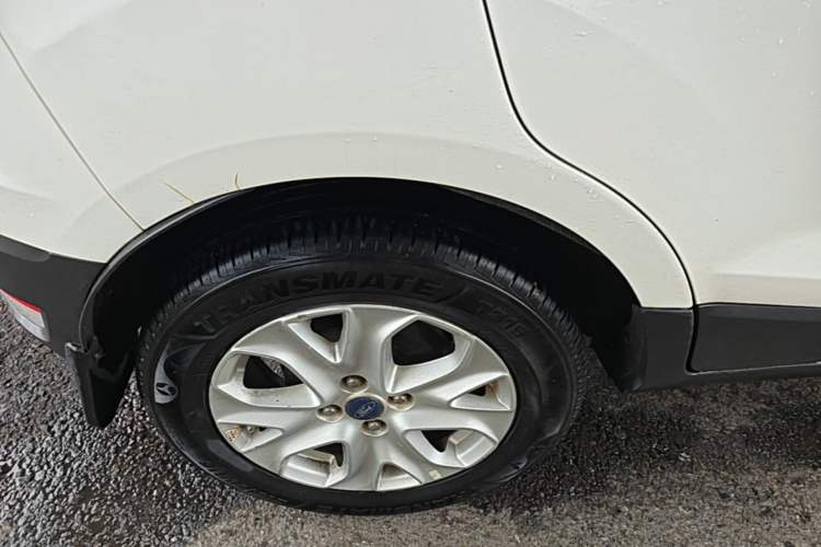 Used Ford EcoSport 2017 1.5L Automatic Trend Model Right Rear Wheel Hub